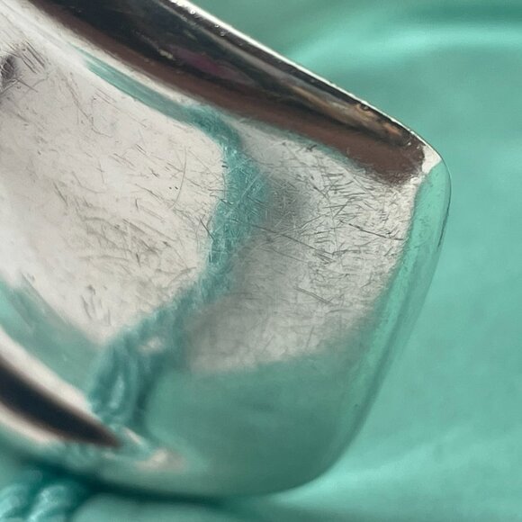 Tiffany & Co. Silver Elsa Peretti Bone Cuff Left Hand Medium 6" Circumference - Picture 10 of 16